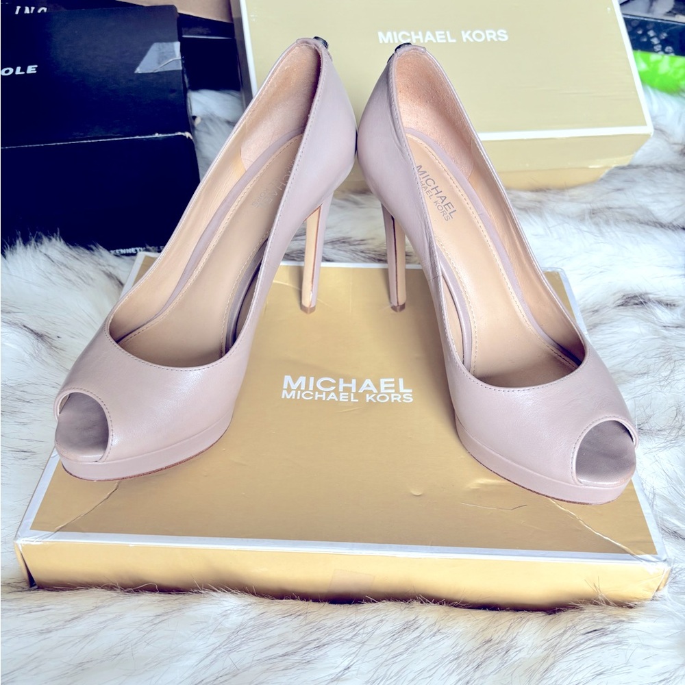 🦋MICHEAL MICHEAL KORS ERICA PEEP TOE PLATFORM BEAUTIES REAL LEATHER BUTTERY SOFT - Picture 3 of 11